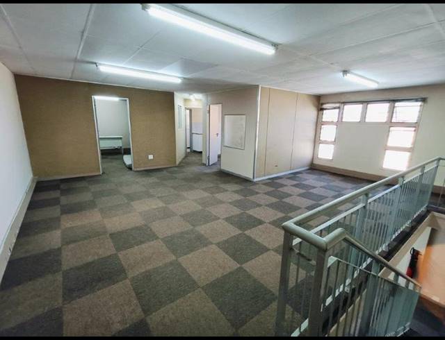 INDUSTRIAL PROPERTY TO RENT IN SAMRAND BUSINESS PARK
